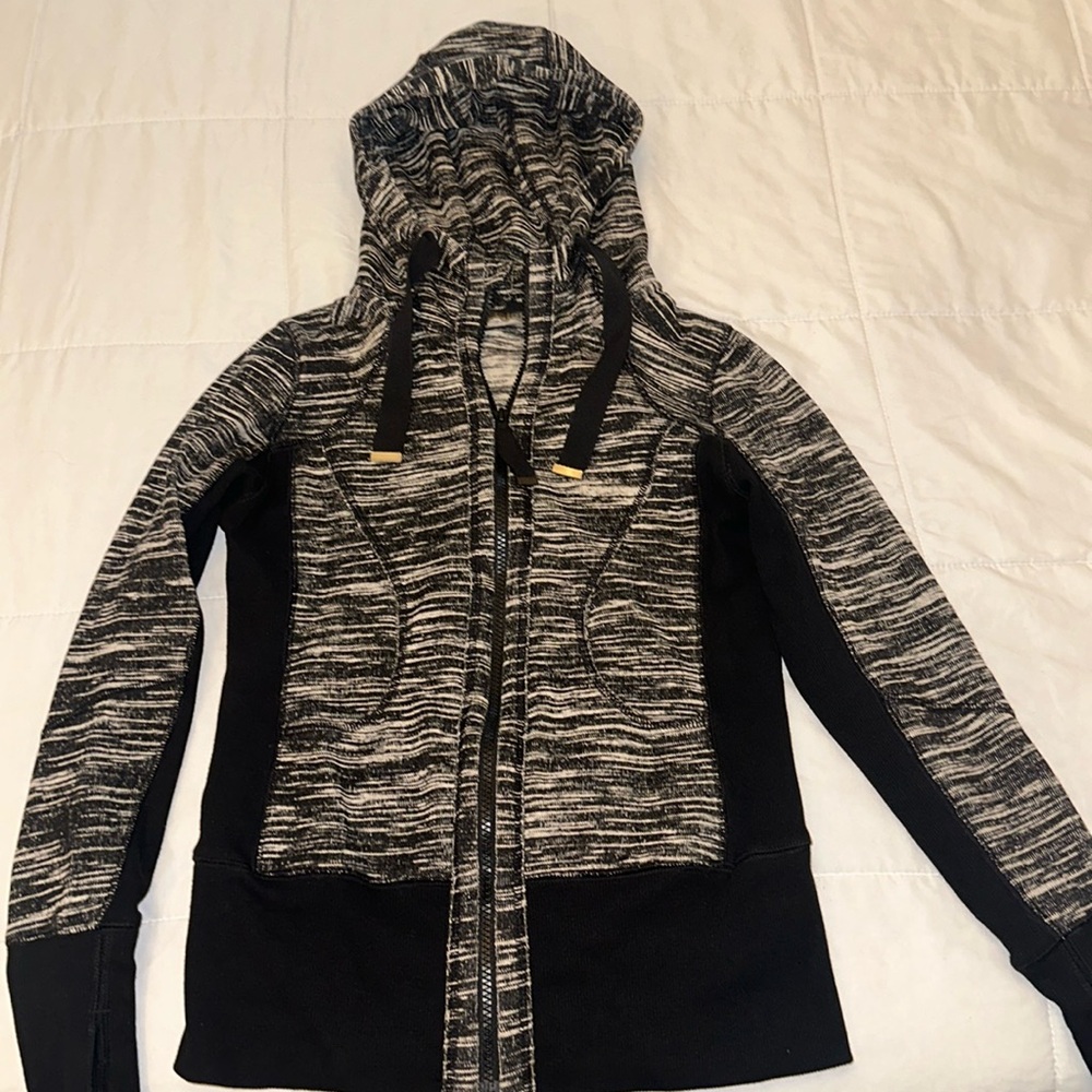 Zella zip up jacket